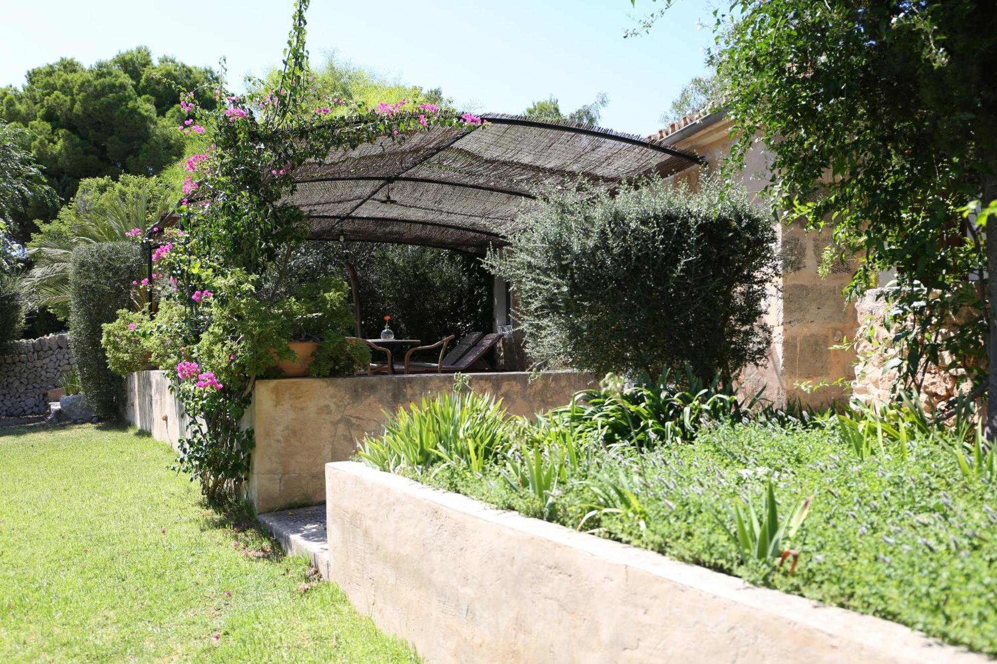 Oliver Moragues Grandhouse & Vineyard Algaida  Pokoj fotografie